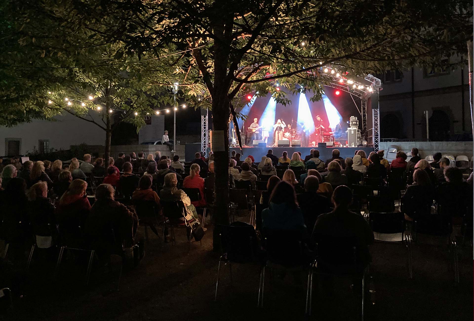 Roots´n`Branches am 20.07.2022 im Freithof Backnang