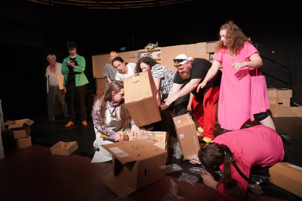 Der Besuch der alten Dame – Backnanger Bürgerbühne, Foto (c) Otto Layher